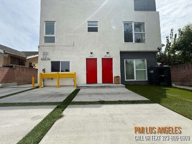 Building Photo - 1260 Leighton Ave Unit A