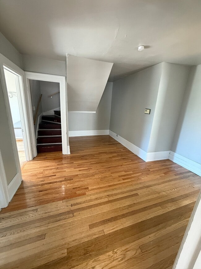 Photo - 2833 N Downer Ave Unit 2