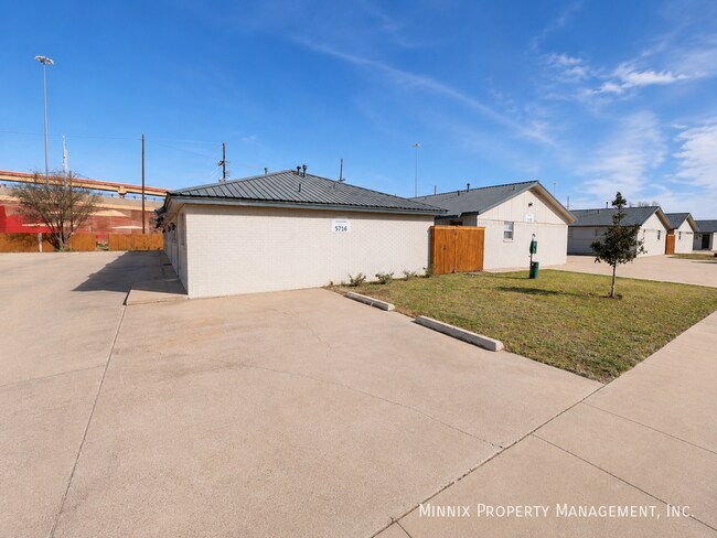 5708 Brownfield Dr Unidad D