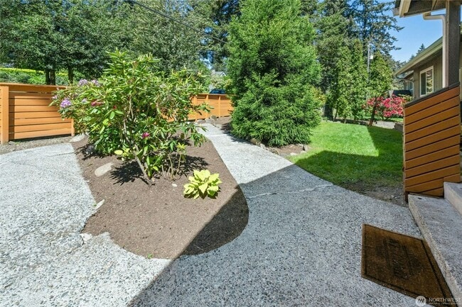 Photo - Spacious Richmond Highlands Retreat with Modern Updates & Flexible Living