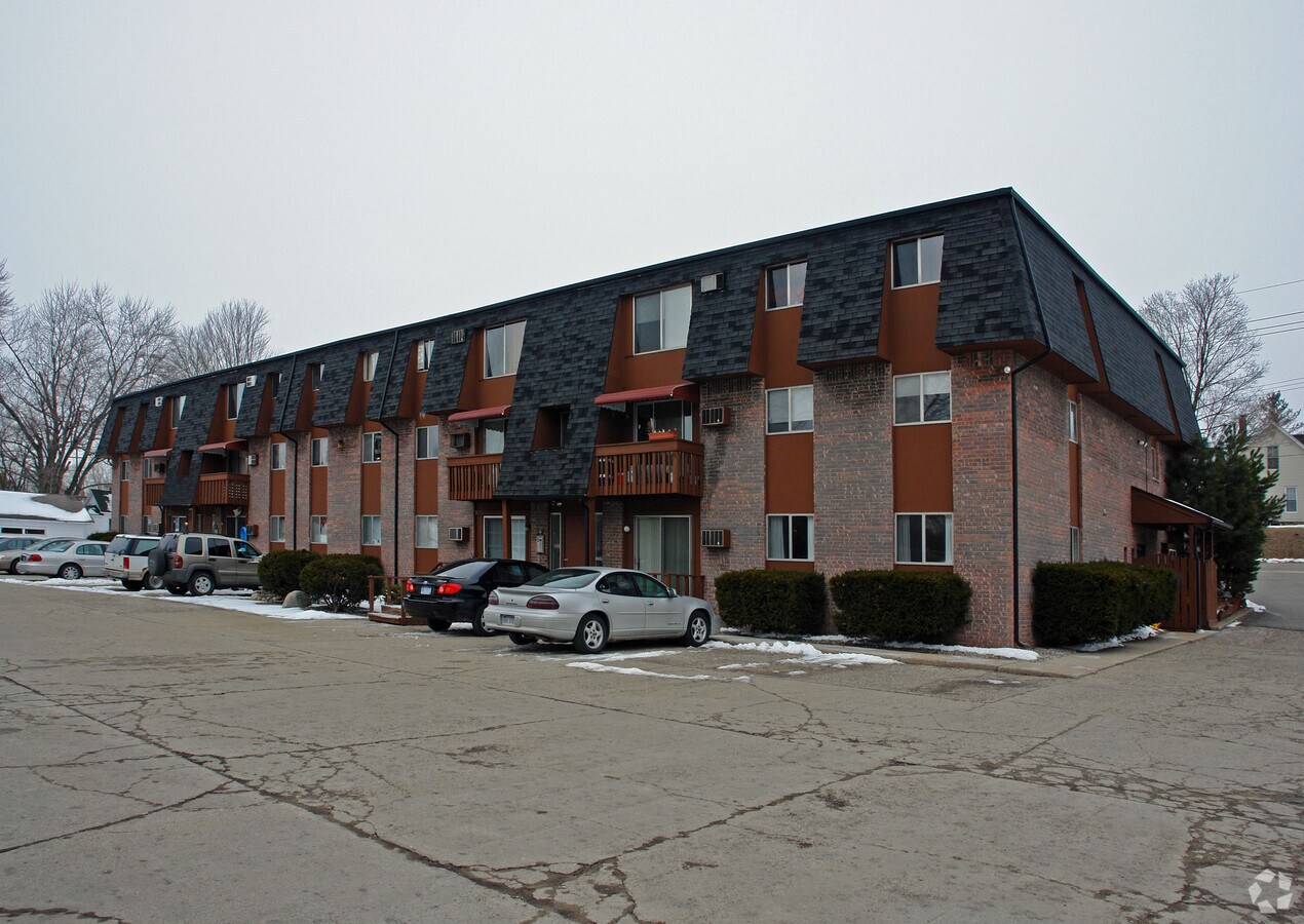 Riverview Apartments - Riverview Apartments