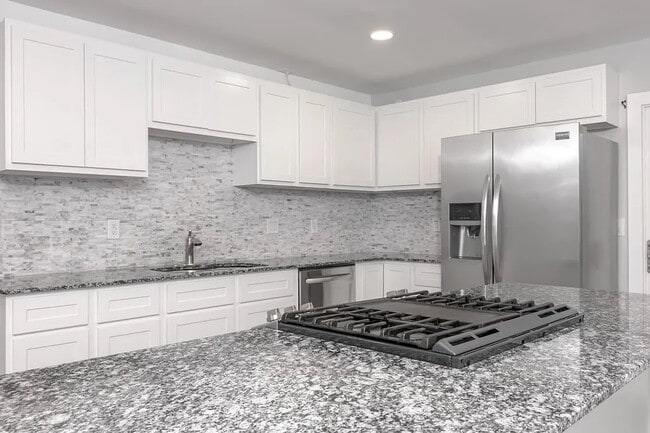 Photo - 707 Chester Dr