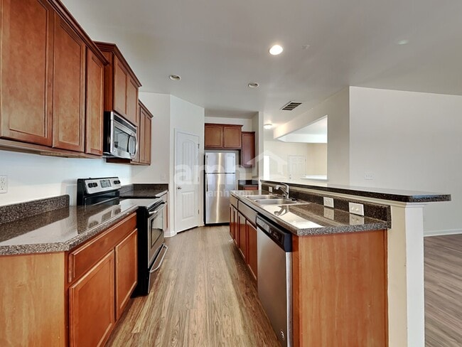 Photo - 4483 Middletown Dr