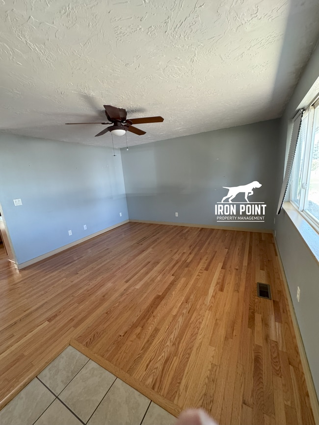 Photo - SW Boise home w/attached garage, large fen...