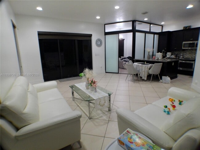 Photo - 3308 W 95th Terrace