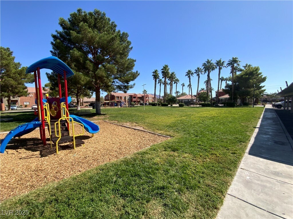 Photo - 4730 E Craig Rd Unidad 1006 Rental