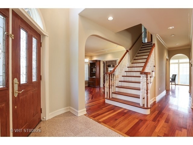 Photo - 557 N County Line Rd