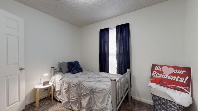 Photo - Bradford Pointe Apartments