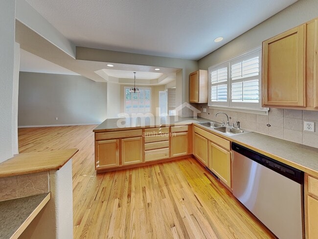 Photo - 439 Longspur Dr