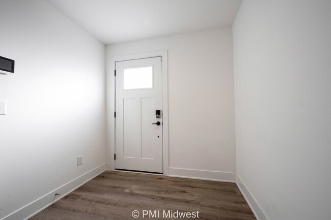Photo - 1549 Tannery Way