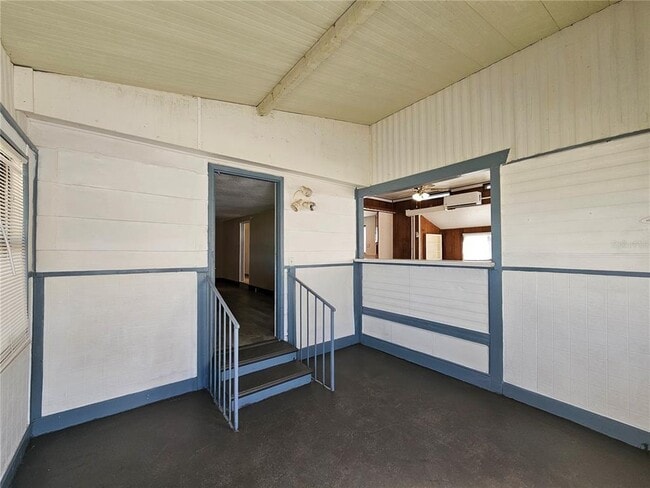 Photo - 503 Longfellow Blvd