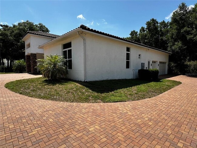 Photo - 1594 Rebecca Pl