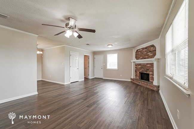 Photo - 2391 Richwood Dr