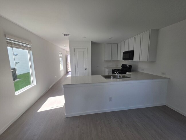 Photo - Stunning New Construction in Foree Ranch –...