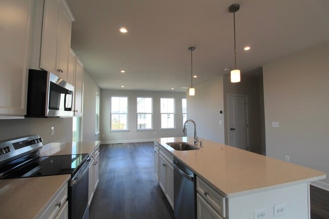 Photo - 3663 Ponton Rd