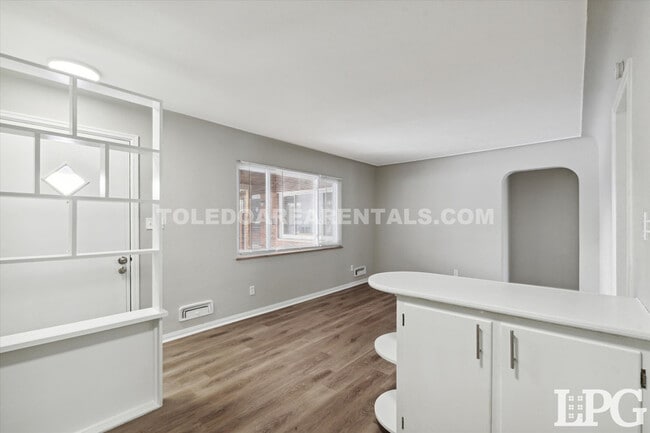 Photo - 4225 Harvest Ln Unit 2