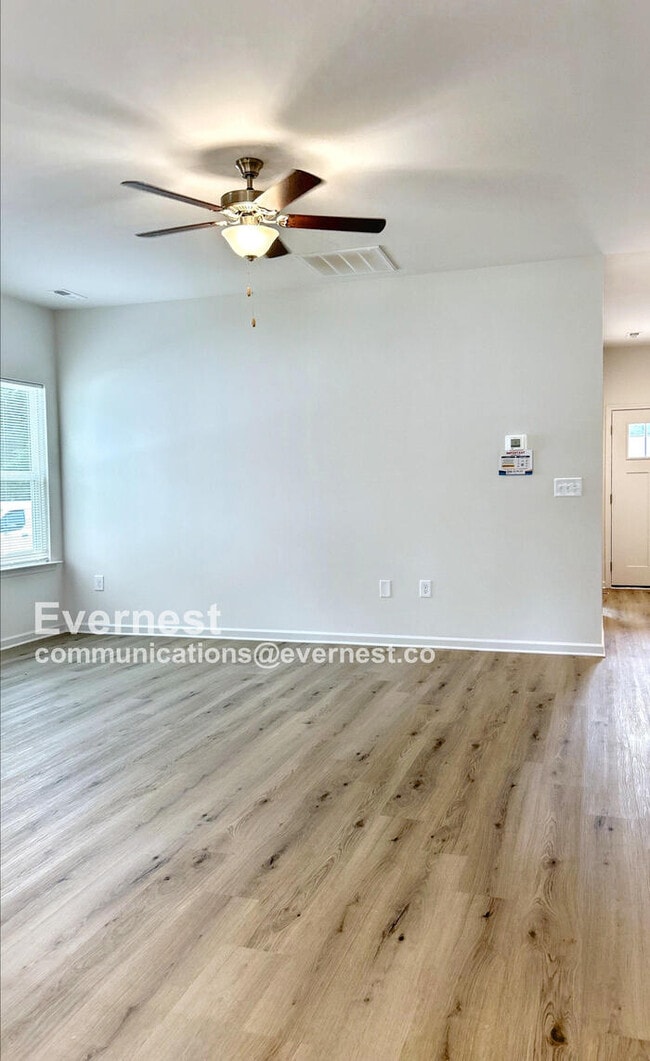 Photo - 413 S Davis St