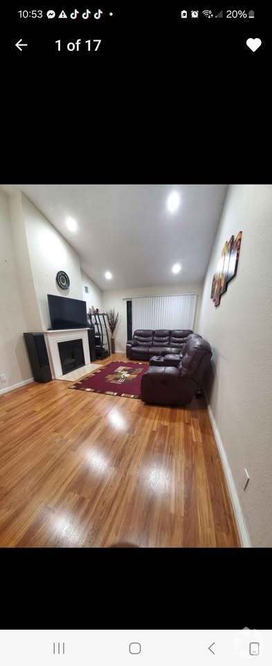 Building Photo - 36996 Meadowbrook Common Unit 201 Rental