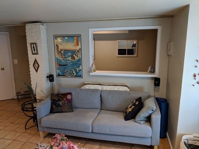 Photo - 1629 Newton St NW Unidad B