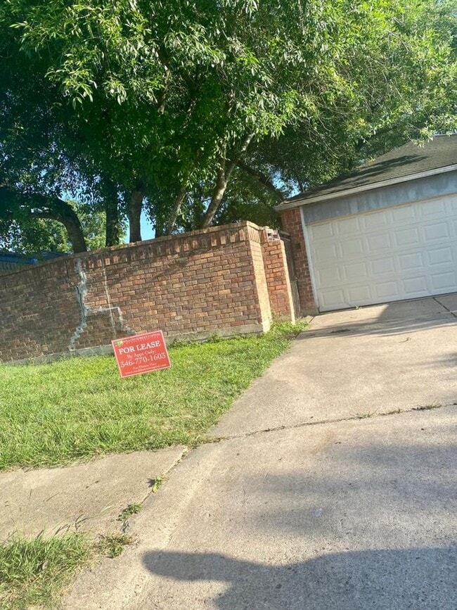 Photo - 13027 Bacard Ln