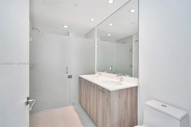Photo - 501 NE 31st St Unit 702