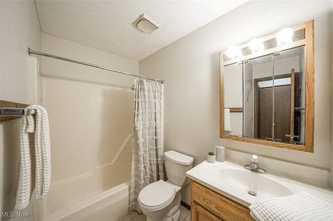 Photo - 8140 Southwood Dr