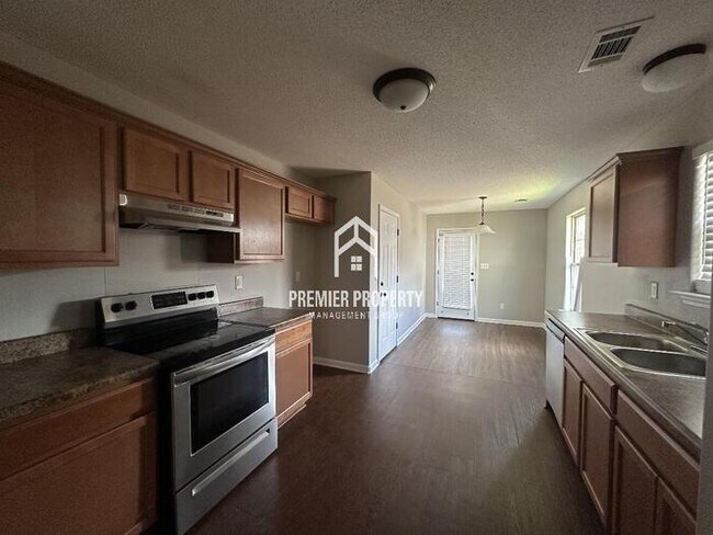 Photo - 5703 Falling Bark Dr