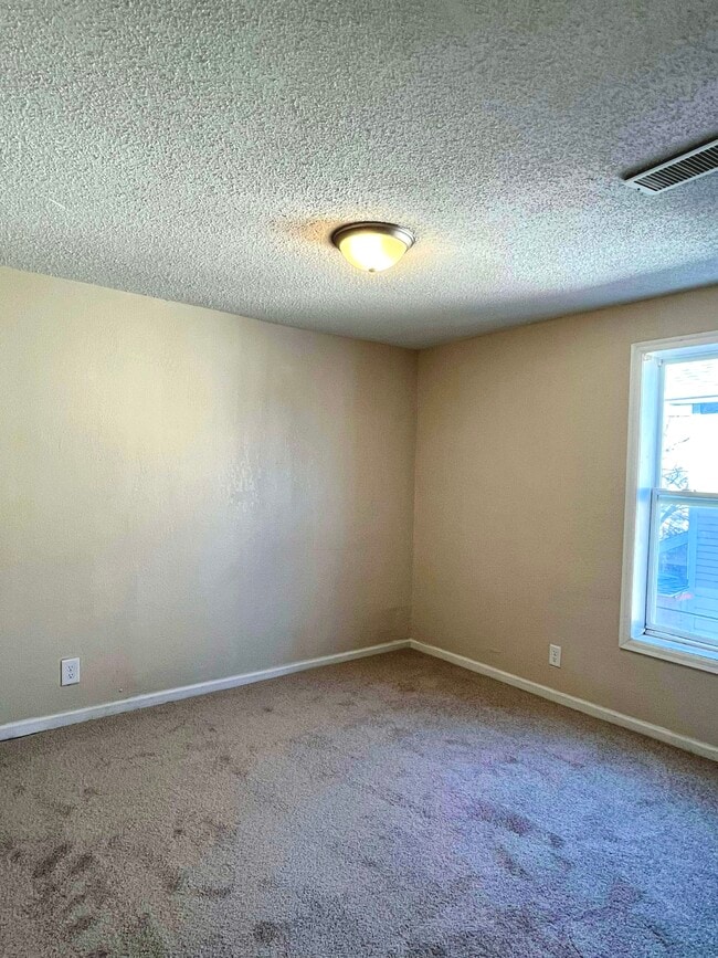 Photo - 441 York Ave Unit 441