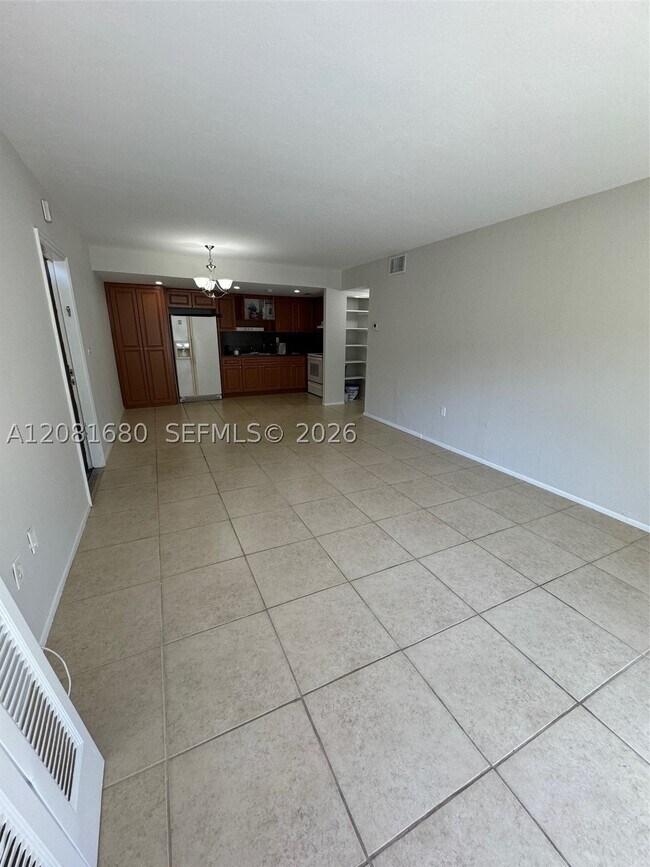 7921 SW 104th St Unit 112F