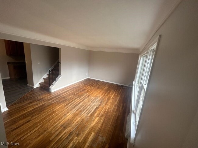 Photo - 815 Babbitt Rd