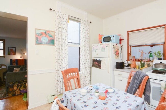 Photo - 2823 W Shakespeare Ave Unidad 3