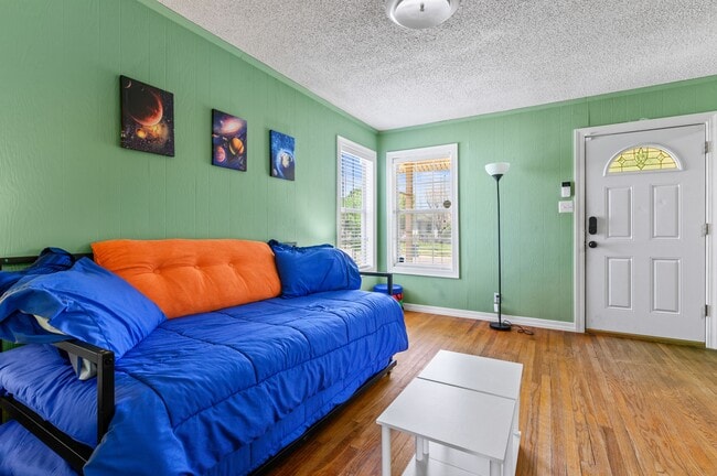 Photo - 3317 Olsen Dr