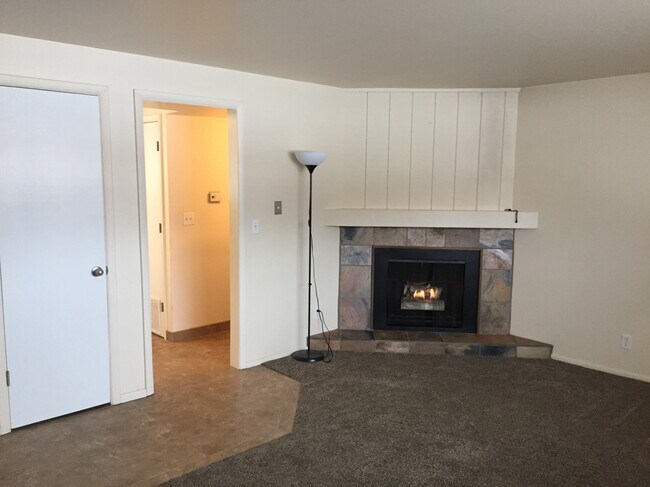 Photo - 1786 E Lincoln Ln Unidad 4