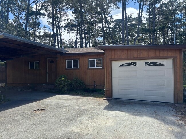 Building Photo - Austin (1029) Unit Back House