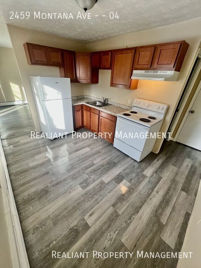 Photo - 2459 Montana Ave Unit 04