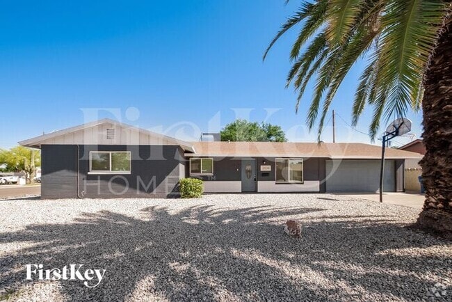 Building Photo - 2434 E Karen Dr Rental