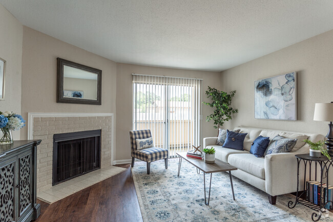 Interior Photo - Willow Tree Rental