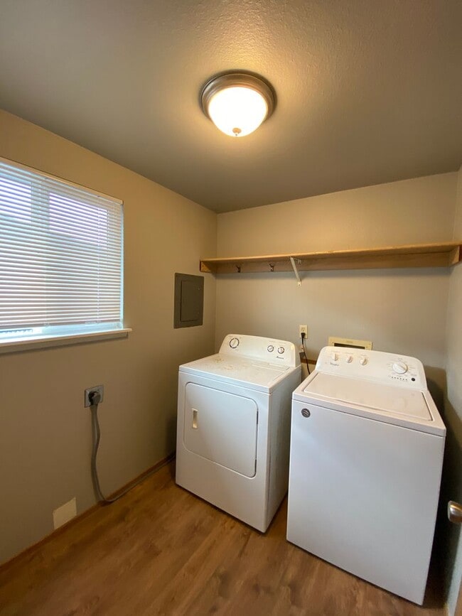 Photo - 1309 S 15th Ave