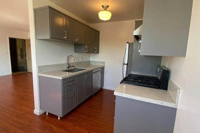 Cocina - 4049 Garden Ave