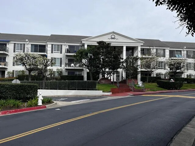 Photo - 300 Cagney Ln