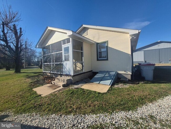 Building Photo - 4866 Trento Ave