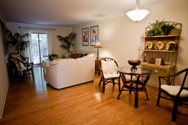 Photo - All-Inclusive Living Steps from East Franklin St – Relax at The Retreat! Flexible Move in!
