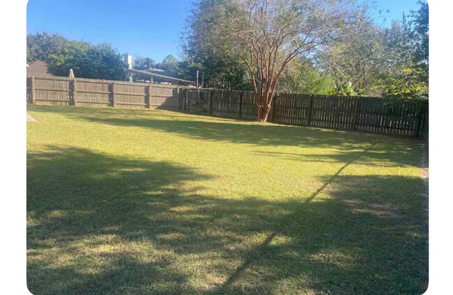 Photo - 1919 Saddle Brook Dr