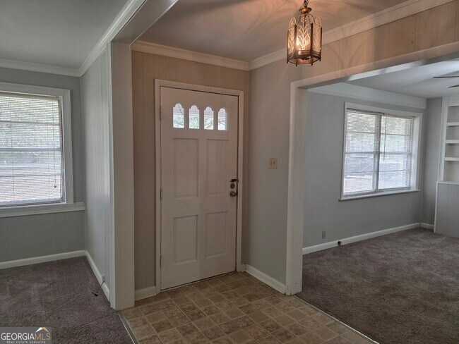 Photo - 583 Mill Pond Rd