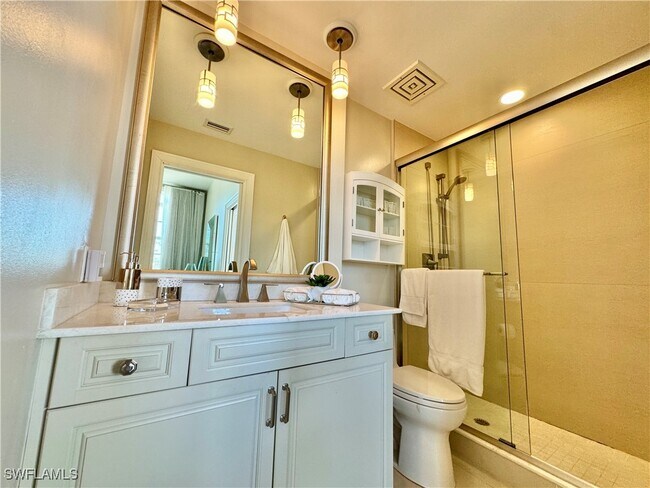 Photo - 365 5th Ave S Unidad 303