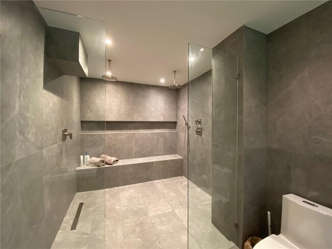 Building Photo - 5810 Brookgreen Rd NE