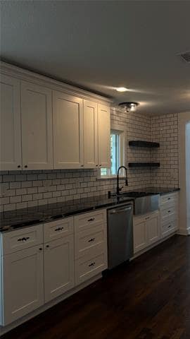 Photo - 2806 Windsor Ave