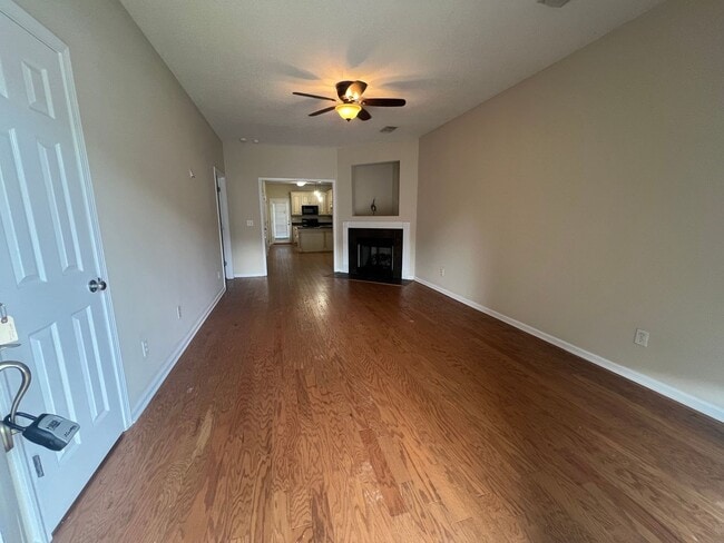 Photo - 6513 Covington Villas Dr