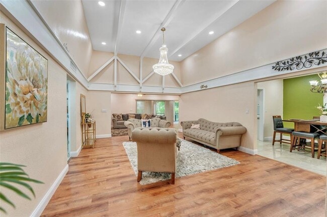 Building Photo - 5706 S Travelers Palm Ln Rental