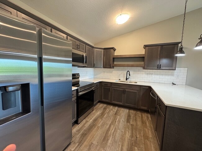 Photo - 103 N Oak Park Ave